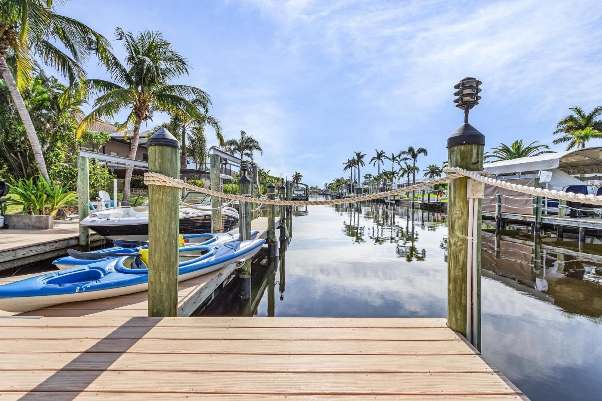 Villa Azurro, Cape Coral Extérieur photo